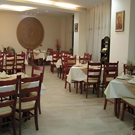 Dafovska Hotel بامبوروفو المظهر الخارجي الصورة